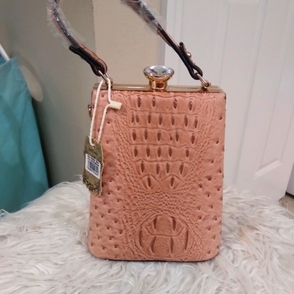 Ayless handbag